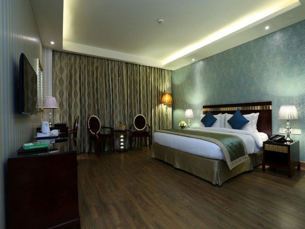 Atrio By Devam Hotel Gurgaon Exterior foto